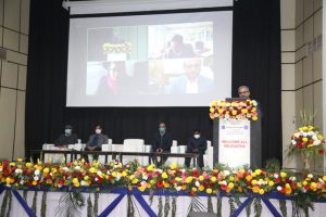 Prof.  Venugopal Achanta, Director, CSIR-NPL addressing the Stakeholder meeting on the “Certification of air pollution monitoring equipment” (6th January, 2022)